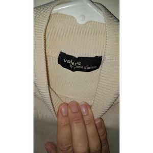Valerie by Valerie Stevens Sweater 100% Silk Mock Neck